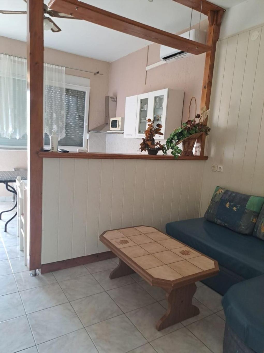 Apartments Mig - With Beautiful Garden Supetarska Draga Ngoại thất bức ảnh