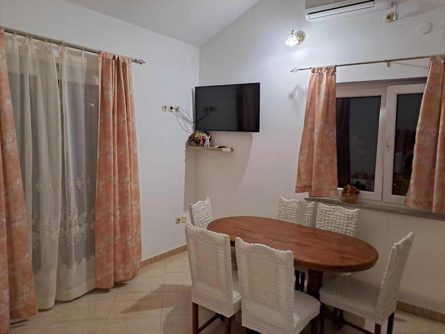 Apartments Mig - With Beautiful Garden Supetarska Draga Ngoại thất bức ảnh