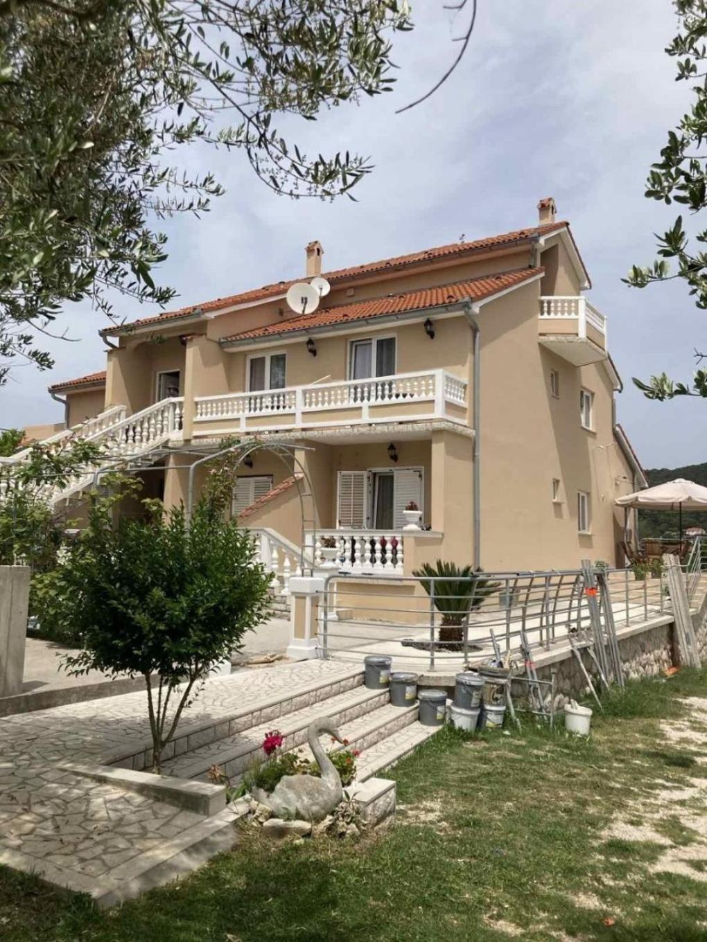Apartments Mig - With Beautiful Garden Supetarska Draga Ngoại thất bức ảnh