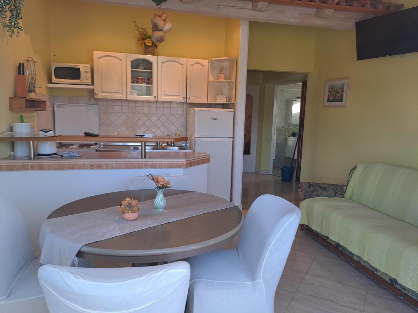 Apartments Mig - With Beautiful Garden Supetarska Draga Ngoại thất bức ảnh